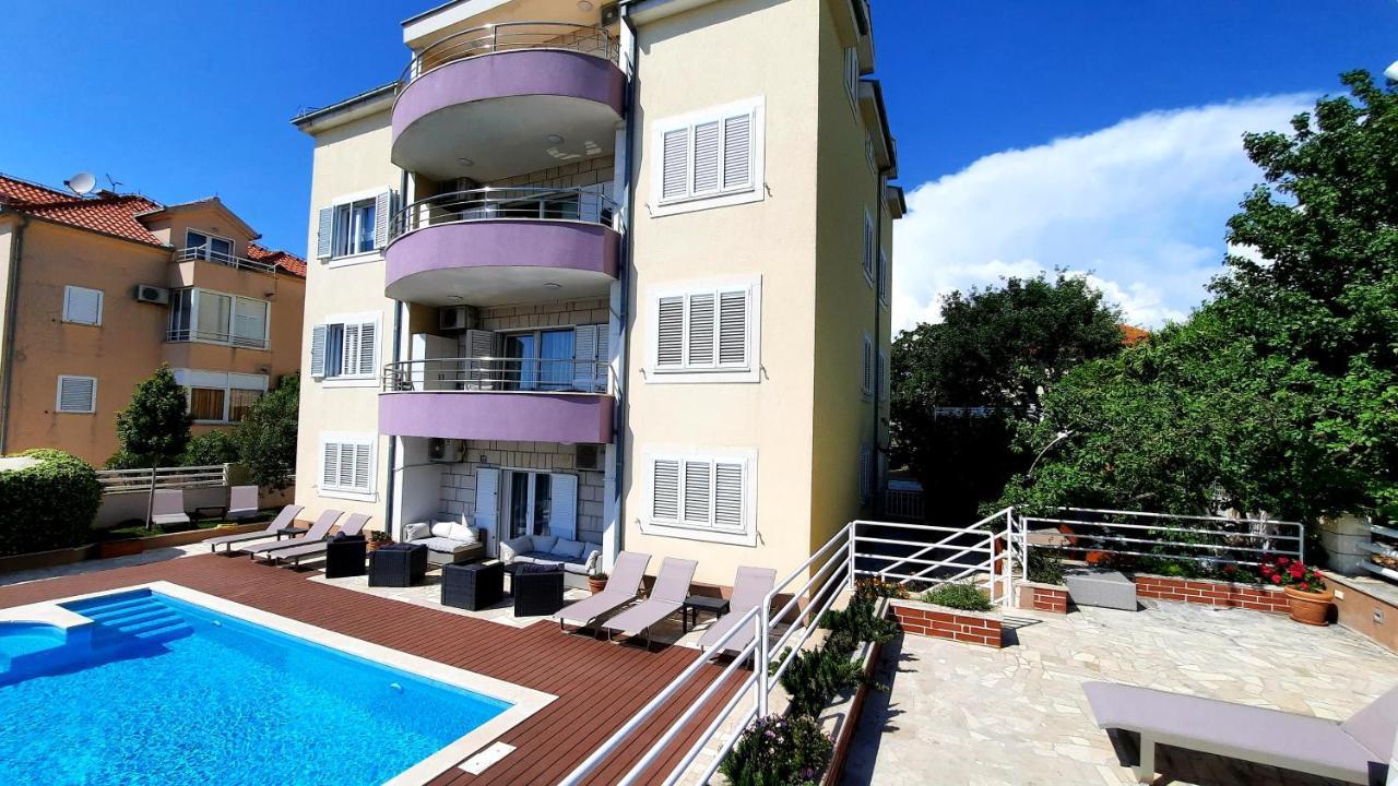 Apartmán Sea View- Spacious With Shared Pool Split
