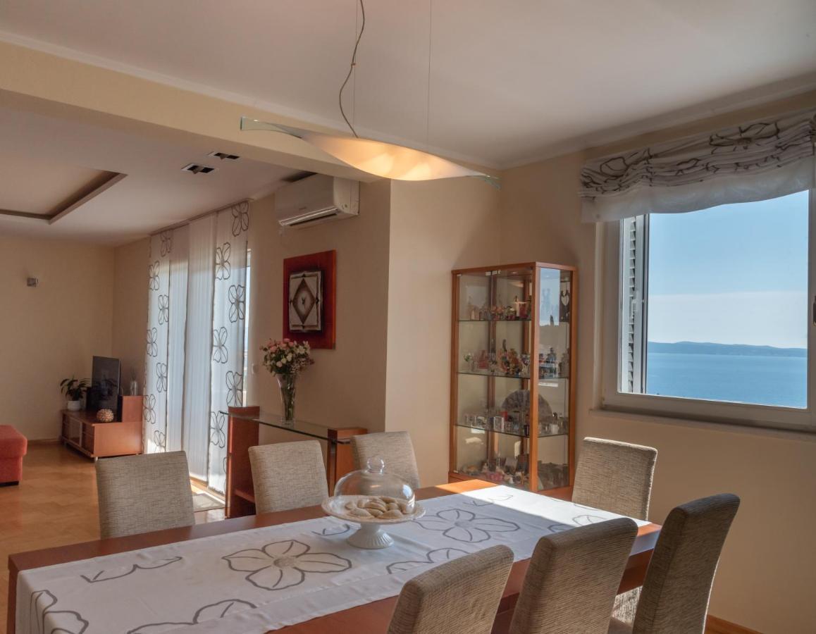 Sea View- Spacious With Shared Pool * Split